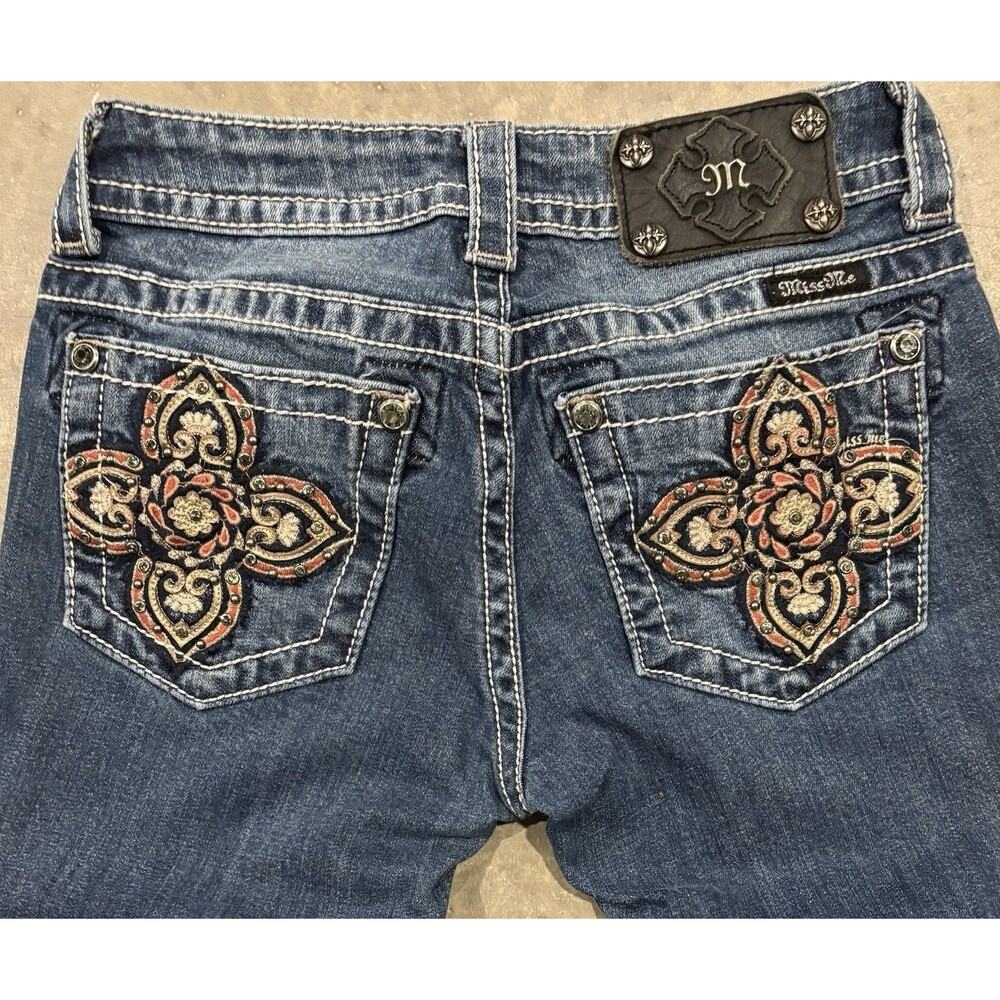 Miss Me Jeans Straight Slim Womens Size 26 Embellished Flower Y2K Denim Stretch